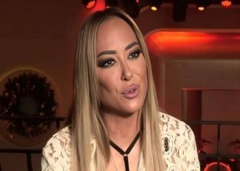 Μελίνα Ασλανίδου: Αποκάλυψε το παρασκήνιο των πιο γνωστών τραγουδιών της