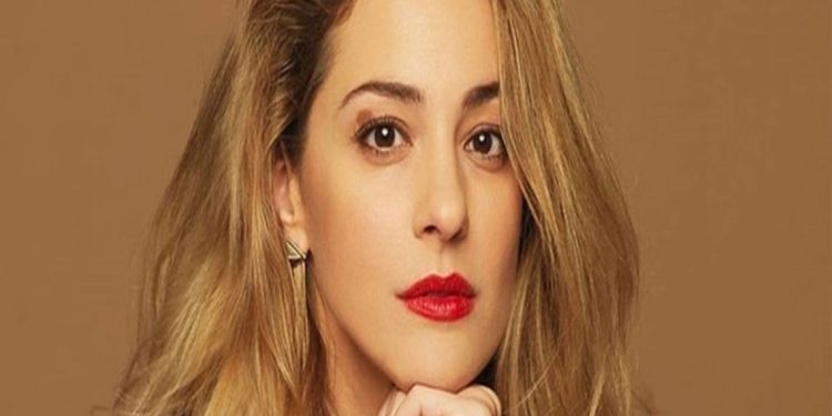 Νατάσσα Μποφίλιου: Θα ερμηνεύσει Τσιτσάνη στη Βοστώνη