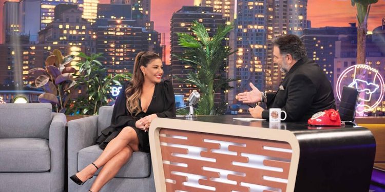 Έλενα Παπαρίζου: «Έπαθα κατάθλιψη, έμπλεξα με κακές παρέες, αλλά δοξάζω…»