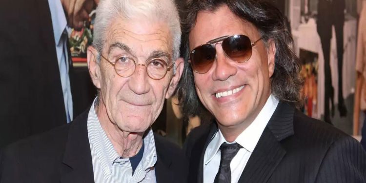 Ηλίας Ψινάκης: Το συγκινητικό «αντίο» στον Γιάννη Μπουτάρη – «Δεν έφυγε, είναι μέσα μου»