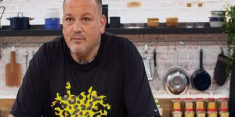 Δημήτρης Σκαρμούτσος: «Ο άντρας μετά τα 50, βγάζει προβληματάκια»