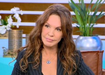 Βάνα Μπάρμπα: «Ήταν λάθος μου να μεγαλώσω μόνη μου την κόρη μου»