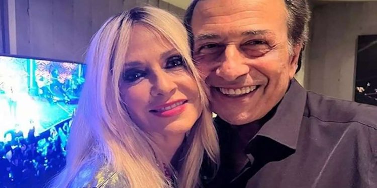 Αντύπας και Άννα Βίσση επί σκηνής σε νυχτερινό κέντρο (video)