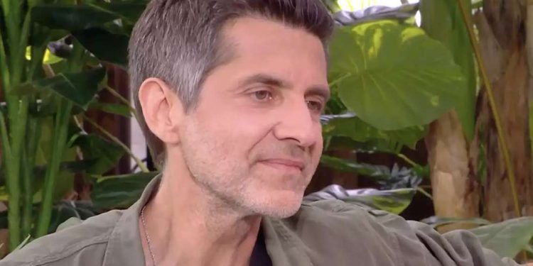 Φοίβος: «Ο Καρβέλας μου είχε ζητήσει να αφήσω την Δέσποινα Βανδή για την Άννα Βίσση»