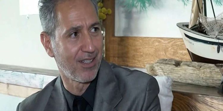 Δημήτρης Κόκοτας: Τα «διαφορετικά» γενέθλια του τραγουδιστή