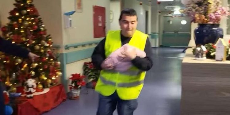 Viral έγινε άσκηση με αρπαγή μωρού από νοσοκομείο στη Λευκάδα