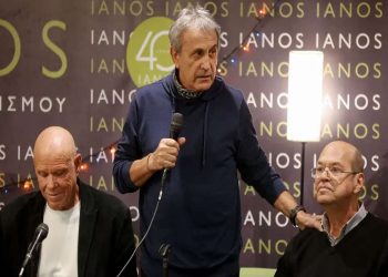 Νταλάρας: «Οφείλεις να βλέπεις πρωινές εκπομπές, μην παίρνεις βιβλία»