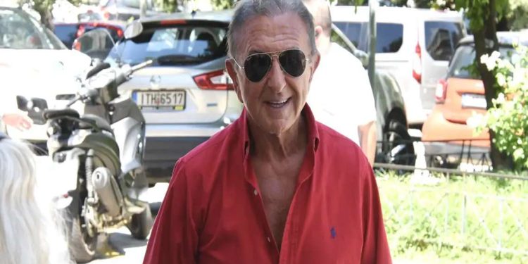 Αργύρης Παπαργυρόπουλος: «Από τον καιρό που έχασα τα μαγαζιά είμαι ένας άστεγος, δίχως δουλειά»