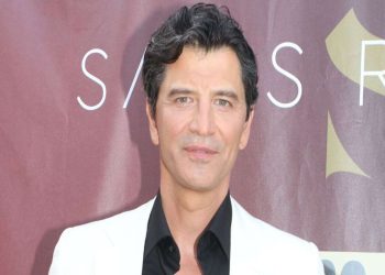 Σάκης Ρουβάς: Το βίντεο με τις αγαπημένες του στιγμές από το 2024