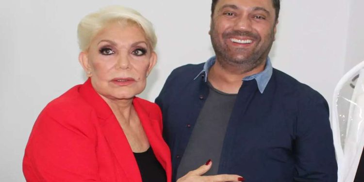 Θεοφάνους για Μαρινέλλα: «Δεν κάναμε ποτέ επιτυχία σε αντίθεση με άλλους τραγουδιστές»