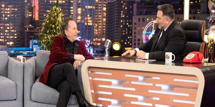 Μάκης Χριστοδουλόπουλος: Η άγνωστη ιστορία πίσω από το τραγούδι «Απορώ»