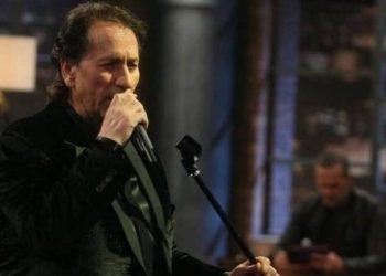 Μάκης Χριστοδουλόπουλος: Τον έδιωξαν από το νυχτερινό κέντρο στο οποίο εμφανιζόταν