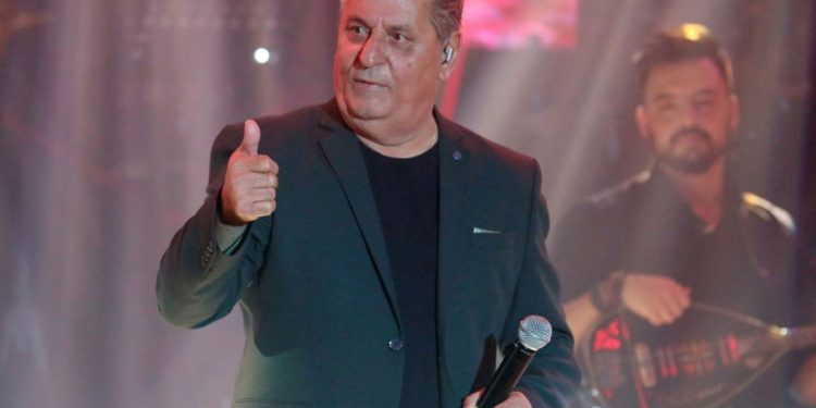 Ζαφείρης Μελάς «Αν Ανοίξω Την Καρδιά Μου» Νέο Τραγούδι