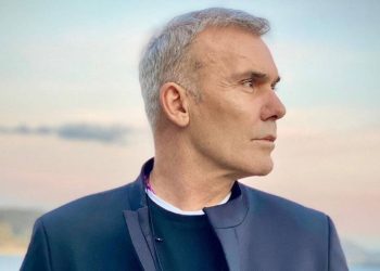 Στέλιος Ρόκκος: Με πατερίτσες μετά από ατύχημα στη Λήμνο