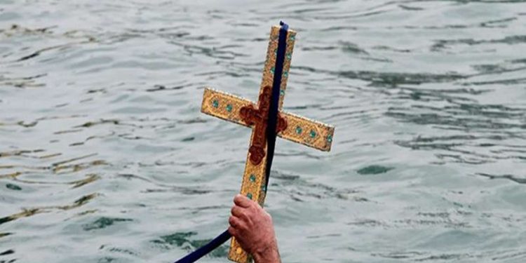 Τι γιορτάζουμε τα Θεοφάνεια