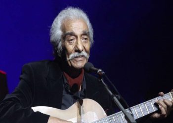 Κώστας Χατζής: Με τα τραγούδια μου έλεγα πράγματα που ενοχλούσαν την Πολιτεία