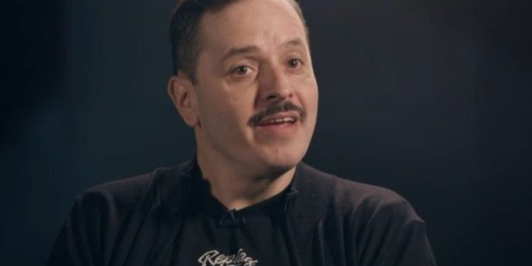 Η «Ραμόνα» στο καρναβάλι! – Η έκπληξη που έκαναν οι Αρτινοί στον Αλέξανδρο Τσουβέλα