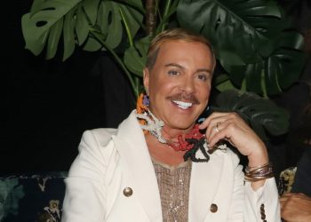 Λάκης Γαβαλάς: Παλιά ήμουν πολύ ισχυρός, γιατί έκανα τζίρο 140 εκατομμύρια ευρώ τον χρόνο