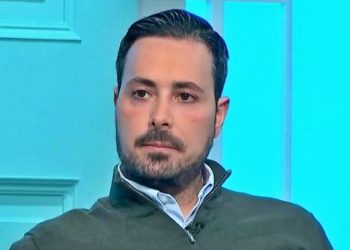 Πέτρος Κουσουλός: «Έχω παντρευτεί τον Θανάση Κατερινόπουλο»