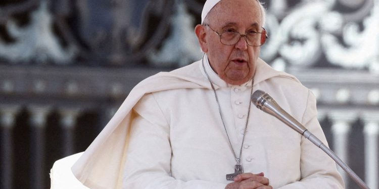 «Έφυγε ο Πάπας Φραγκίσκος – Ο τελευταίος ρομαντικός με καρδιά που χτυπούσε σε ρυθμό τάνγκο»