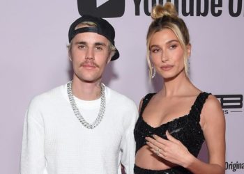 Χέιλι Μπίμπερ: Ζητά από φίλους να προσευχηθούν για τον Τζάστιν Μπίμπερ «Είναι μανιακός, δεν κοιμάται, σχεδόν δεν τρώει»