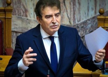 Στο στόχαστρο ο Χρυσοχοΐδης – Χάος σε Κολωνάκι και Εξάρχεια, στα όριά τους οι κάτοικοι