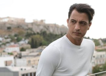 Δήμος Αναστασιάδης – «5 Νύχτες»