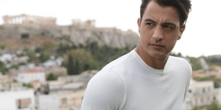 Δήμος Αναστασιάδης – «5 Νύχτες»