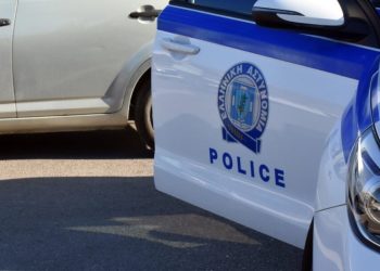 Τραγωδία στη Νέα Σμύρνη: Πατέρας φέρεται να σκότωσε τον 45 γιο του μετά από καβγά