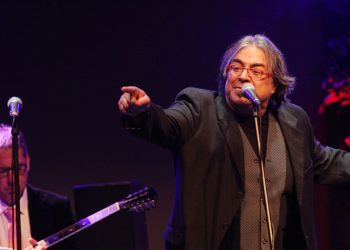 Παντελής Αμπαζής- Συναυλία περιΩπής «εντός έδρας»