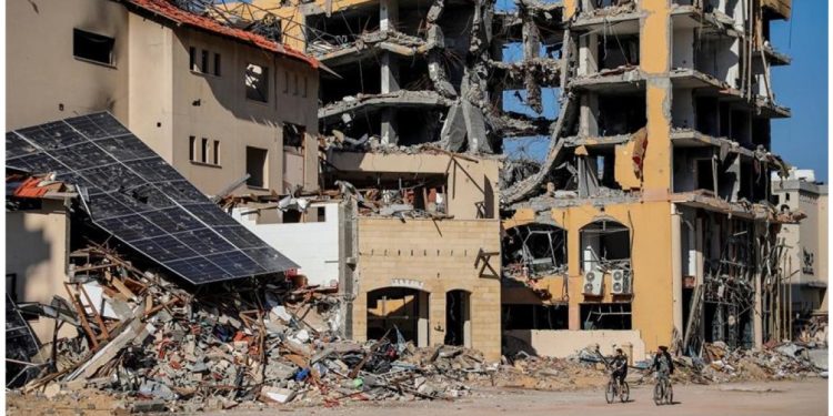 “Γάζα: Η πείνα σαρώνει τα πάντα – Καταρρέουν ακόμη και οι εργαζόμενοι ανθρωπιστικών οργανώσεων”