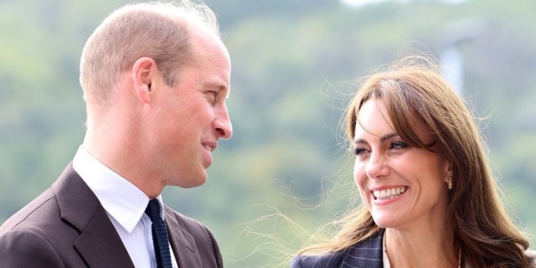 Ο Πρίγκιπας Ουίλιαμ και η Κέιτ στην Κεφαλονιά – Οικογενειακές βουτιές με τα παιδιά τους στα γαλανά νερά