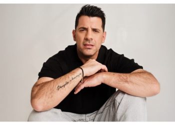 Θοδωρής Φέρρης – «Κατάματα Tour»Τετάρτη 3 Σεπτεμβρίου, Θέατρο ΕΗΜ Φρόντζου, Ιωάννινα