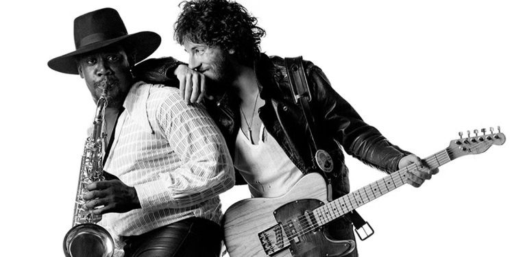 Η άγνωστη ιστορία του «Born to Run» μπουφάν του Μπρους Σπρίνγκστιν 50 χρόνια μετά