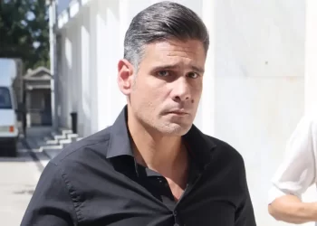 Δημήτρης Ουγγαρέζος: «Δεν γεννήθηκα μίζερος, η ζωή με έκανε»