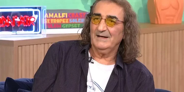 Βασίλης Καζούλης: Μιλάει για την κόρη και τη Φανή