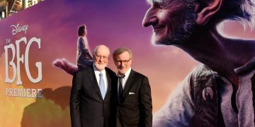 Ο θρυλικός συνθέτης Τζον Γουίλιαμς βγαίνει από τη σύνταξη για να συνεργαστεί ξανά με τον Στίβεν Σπίλμπεργκ