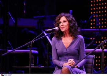 Ελευθερία Αρβανιτάκη για Διονύση Σαββόπουλο: «Ήταν μέντοράς μου, ένας άνθρωπος τον οποίο αγάπησα βαθιά»