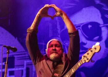 Ο μπασίστας των Limp Bizkit, Sam Rivers, πέθανε σε ηλικία 48 ετών: «Χάσαμε τον αδελφό μας»