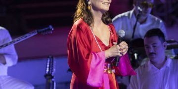 Λυδία Φωτοπούλου: «Ήταν μεγάλη δοκιμασία το πρόβλημα που είχε η εγγονή μου»