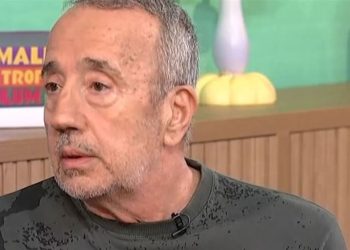 Άγγελος Πυριόχος για Αλίκη Βουγιουκλάκη: «Ήθελε να κάνει ένα μιούζικαλ τη ζωή της»
