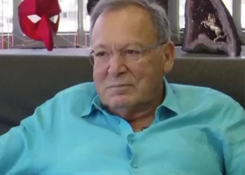 Ανδρέας Φουστάνος: Ο έρωτας, η συνεργασία με την σύντροφό του και η εξομολόγηση για τη Νατάσα Θεοδωρίδου