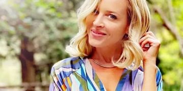 Φαίη Ξυλά: «Δεν είμαι καθόλου αυστηρή – Λειτουργώ πολύ με την κουβέντα, θέλω να το κατανοήσει το παιδί μου αυτό που του λέω»