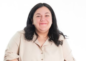 Αφροδίτη Γεροκωνσταντή: «To ότι μια χοντρή γυναίκα μπορεί να φέρει στον κόσμο και ένα παιδί, προφανώς πάει κόντρα»