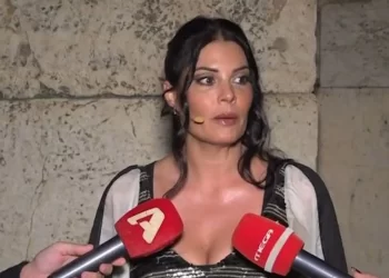 Μαρία Κορινθίου: «Δεν θα είμαι στην παράσταση με τον Γιάννη Αϊβάζη, είχα κάποια άλλα σχέδια»