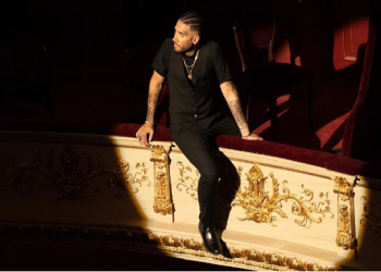 Mente Fuerte: Συγκινημένη η μητέρα του ράπερ – «Κατάφερε πολλά πράγματα μόνος του και τον καμαρώνω…»