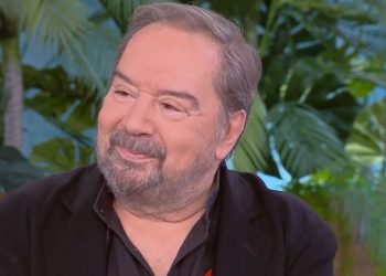 Σταμάτης Φασουλής: «Είμαι πολύ ανασφαλής στη ζωή μου – Κάποτε για να το ξεπεράσω, έπινα»