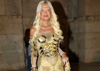 Μαρίνα Σταυράκη: «Δεν βλέπω κανέναν σύντροφο στο οπτικό μου πεδίο, αν προκύψει η ζωή θα τα φέρει μόνη της»