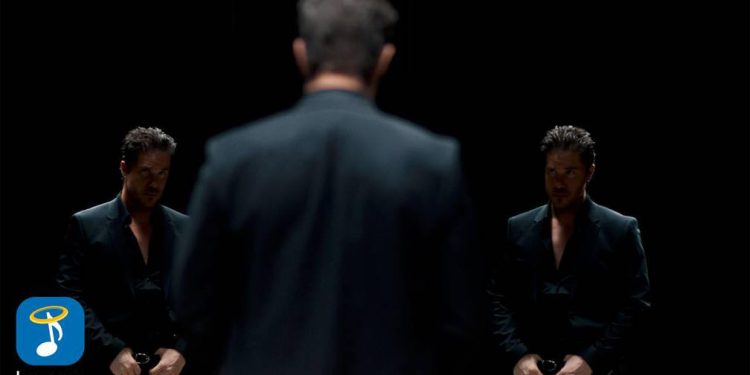 Νίκος Οικονομόπουλος- Kουράστηκα να σ’αγαπώ | Νέο Music Video