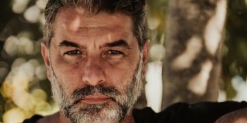 Βασίλης Μπισμπίκης: «Κανείς δεν είναι άγιος, ούτε εγώ είμαι- Ούτε θέλω την ταμπέλα του καλού παιδιού»